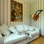 Parva Sed Apta Mihi * Fermo